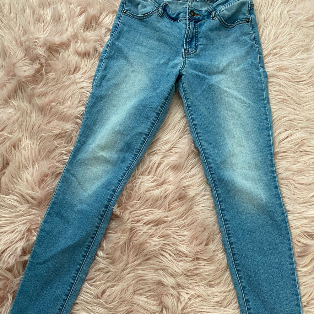 Skinny jeans